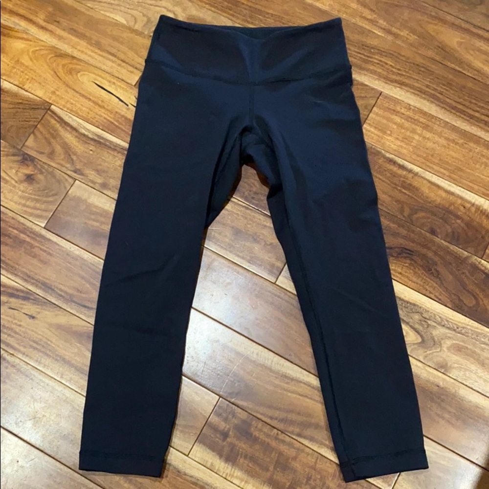 Lululemon wunder under crop